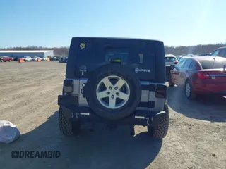 2016 Jeep Wrangler Sport с VIN 1C4GJWAG6GL146356, выставлен на аукционе IAAI как лот 41890285 с пробегом 83 363 миль миль и . История ставок и продаж доступна на DreamBid. Изображение 17.