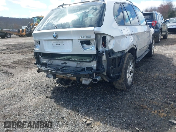 2012 BMW X5 35i с VIN 5UXZV4C56CL986384, выставлен на аукционе IAAI как лот 41986665 с пробегом Не указан миль и . История ставок и продаж доступна на DreamBid. Изображение 19.