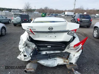 2017 Nissan Altima SV with VIN 1N4AL3AP3HC275595, listed as a IAAI auction lot 41514122 with 109,909 mi miles and . Bid and sale history available at DreamBid. Image 15.