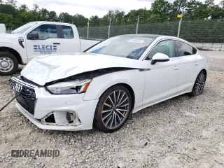 2021 Audi A5 Sportback Premium Plus z VIN WAUCBCF59MA026038, wystawiony jako Copart lot #61085185 z przebiegiem 75 145 mil mil oraz Czysty tytuł • Clean title. Historia ofert i sprzedaży dostępna na DreamBid. Obrazek 1.