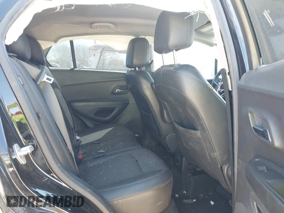 2022 Chevrolet Trax LT with VIN KL7CJLSM9NB516913, listed as a IAAI auction lot 41747827 with 103,121 mi miles. Bid and sale history available at carsss.com. Image 8.