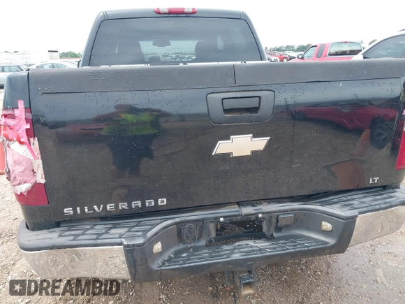 2008 Chevrolet Silverado 1500 LTZ with VIN 3GCEC13J88G246759, listed as a IAAI auction lot 42207579 with 298,952 mi miles and . Bid and sale history available at DreamBid. Image 6.