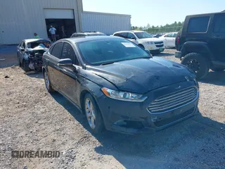 2016 Ford Fusion SE with VIN 3FA6P0HD4GR119134, listed as a IAAI auction lot 42018631 with 158,191 mi miles. Bid and sale history available at carsss.com. Image 1.