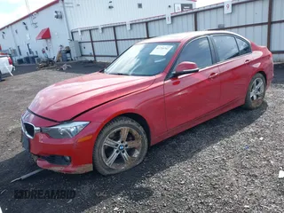 2013 BMW 3 Series 328i xDrive with VIN WBA3B5C51DF590673, listed as a IAAI auction lot 41720742 with 91,147 mi miles. Bid and sale history available at carsss.com. Image 2.