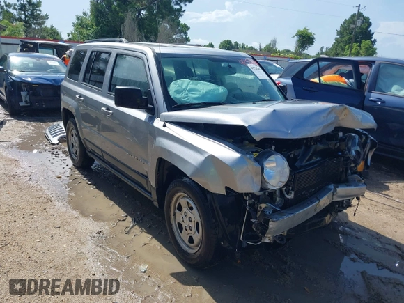 2016 Jeep Patriot Sport with VIN 1C4NJPBA8GD715693, listed as a IAAI auction lot 42526260 with 63,670 mi miles and . Bid and sale history available at DreamBid. Image 1.