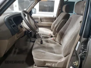2000 Isuzu Trooper S с VIN JACDJ58X0Y7J10724, выставлен на аукционе Copart как лот 72787804 с пробегом 157 618 миль миль и Списание • Salvage title. История ставок и продаж доступна на DreamBid. Изображение 7.