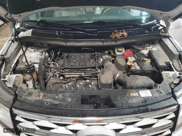 2019 Ford Explorer XLT with VIN 1FM5K7D80KGA63615, listed as a Copart auction lot 49705865 with 105,825 mi miles and Clean Title. Bid and sale history available at carsss.com. Image 12.