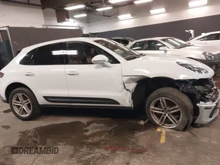 2022 Porsche Macan with VIN WP1AA2A54NLB03594, listed as a IAAI auction lot 41696623 with 43,779 mi miles and . Bid and sale history available at DreamBid. Image 13.