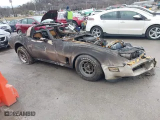 1981 Chevrolet Corvette with VIN 1G1AY8760BS430696, listed as a IAAI auction lot 41482473 with 1 mi miles. Bid and sale history available at carsss.com. Image 1.
