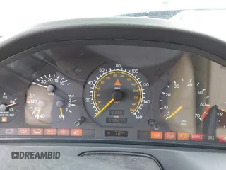 1994 Mercedes-Benz SL 5.0L with VIN WDBFA67E0RF096376, listed as a IAAI auction lot 42603659 with 78,214 mi miles and . Bid and sale history available at DreamBid. Image 7.