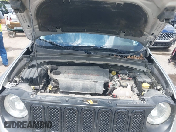 2017 Jeep Renegade Latitude with VIN ZACCJBBB6HPF68571, listed as a IAAI auction lot 42310442 with 66,419 mi miles and . Bid and sale history available at DreamBid. Image 10.