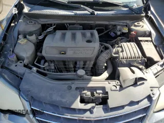 2007 Chrysler Sebring Touring z VIN 1C3LC56K87N551675, wystawiony jako Copart lot #52526495 z przebiegiem 101 152 mil mil oraz Szkoda całkowita • Salvage title. Historia ofert i sprzedaży dostępna na DreamBid. Obrazek 20.
