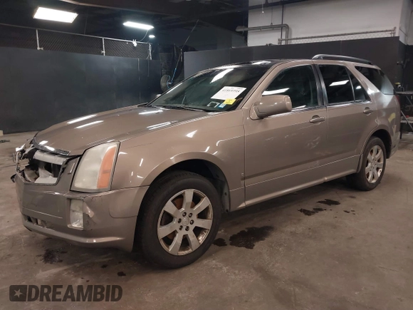 2007 Cadillac SRX with VIN 1GYEE637370137893, listed as a IAAI auction lot 41869395 with 215,460 mi miles. Bid and sale history available at carsss.com. Image 17.