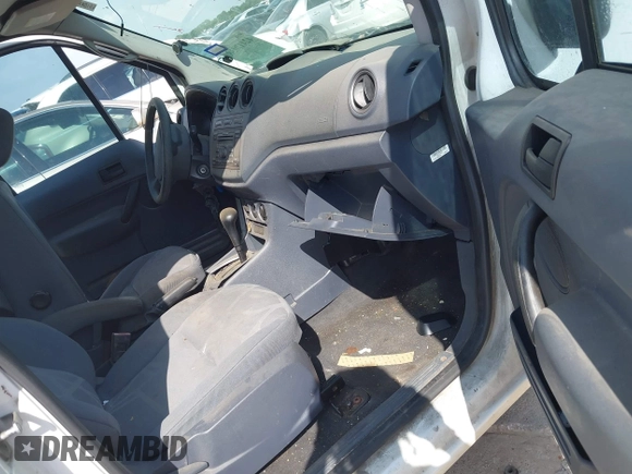 2011 Ford Transit Connect XLT z VIN NM0LS7DN3BT061329, wystawiony jako IAAI lot #42417038 z przebiegiem Nie podano mil oraz . Historia ofert i sprzedaży dostępna na DreamBid. Obrazek 5.