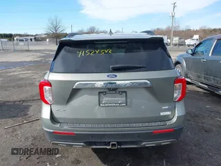 2020 Ford Explorer XLT with VIN 1FMSK8DH0LGB90584, listed as a IAAI auction lot 41524542 with 73,030 mi miles. Bid and sale history available at carsss.com. Image 17.
