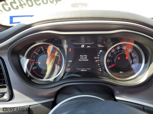 2019 Dodge Challenger R/T Scat Pack with VIN 2C3CDZFJ2KH719596, listed as a Copart auction lot 46696455 with 29,629 mi miles and Salvage Title. Bid and sale history available at carsss.com. Image 9.