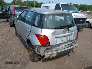 2004 Scion xA z VIN JTKKT624X40065780, wystawiony jako IAAI lot #42383828 z przebiegiem 108 588 mil mil oraz . Historia ofert i sprzedaży dostępna na DreamBid. Obrazek 6.