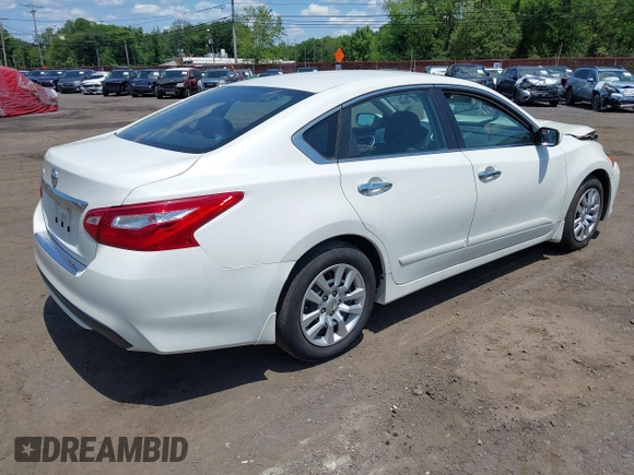 2017 Nissan Altima SR with VIN 1N4AL3AP0HC137206, listed as a IAAI auction lot 42399716 with 54,708 mi miles and . Bid and sale history available at DreamBid. Image 4.