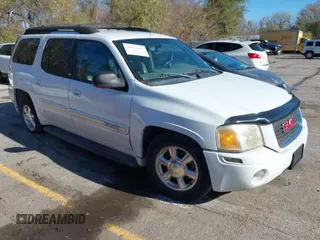 2003 GMC Envoy SLT z VIN 1GKET16S136145209, wystawiony jako IAAI lot #40862083 z przebiegiem 244 923 mil mil oraz . Historia ofert i sprzedaży dostępna na DreamBid. Obrazek 1.