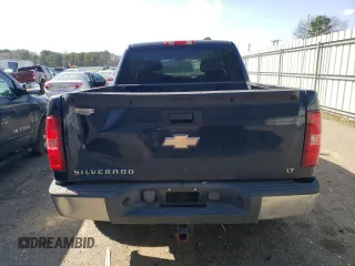 2007 Chevrolet Silverado 1500 LT w/1LT with VIN 3GCEC13J37G516379, listed as a Copart auction lot 44140205 with 289,599 mi miles and Clean Title. Bid and sale history available at carsss.com. Image 6.