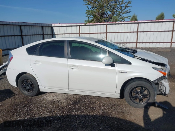 2013 Toyota Prius One with VIN JTDKN3DU7D5560938, listed as a IAAI auction lot 42159210 with 170,931 mi miles and . Bid and sale history available at DreamBid. Image 14.