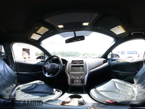 2015 Lincoln MKC z VIN 5LMCJ1A95FUJ18259, wystawiony jako IAAI lot #42294839 z przebiegiem 188 224 mil mil oraz . Historia ofert i sprzedaży dostępna na DreamBid. Obrazek 19.