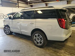 2025 Ford Expedition Active with VIN 1FMJU1J8XSEA38050, listed as a Copart auction lot 65646005 with 1,407 mi miles and Clean title. Bid and sale history available at DreamBid. Image 2.