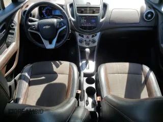 2016 Chevrolet Trax LT with VIN 3GNCJPSB6GL215825, listed as a Copart auction lot 55723165 with 166,120 mi miles and Clean Title. Bid and sale history available at DreamBid. Image 8.