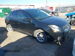 2012 Nissan Sentra SL z VIN 3N1AB6APXCL746561, wystawiony jako IAAI lot #41665295 z przebiegiem 116 597 mil mil oraz . Historia ofert i sprzedaży dostępna na DreamBid. Obrazek 1.