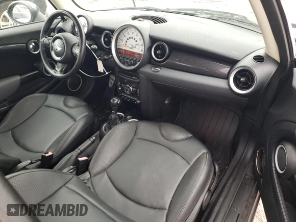 2012 MINI Hardtop S with VIN WMWSV3C56CT385518, listed as a Copart auction lot 48156265 with 146,614 mi miles and Clean title. Bid and sale history available at DreamBid. Image 8.