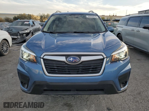 2020 Subaru Forester Premium with VIN JF2SKAGC7LH413405, listed as a Copart auction lot 44253575 with 38,514 mi miles and Salvage Title. Bid and sale history available at carsss.com. Image 5.