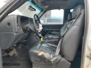 2002 GMC Sierra 2500HD SLE with VIN 1GTHK231X2F232960, listed as a Copart auction lot 56303914 with 0 mi miles and Clean Title. Bid and sale history available at carsss.com. Image 7.