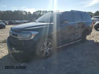 2023 Ford Expedition XLT with VIN 1FMJU1H82PEA61870, listed as a Copart auction lot 87523845 with 44,044 mi miles and Salvage Title. Bid and sale history available at carsss.com. Image 1.