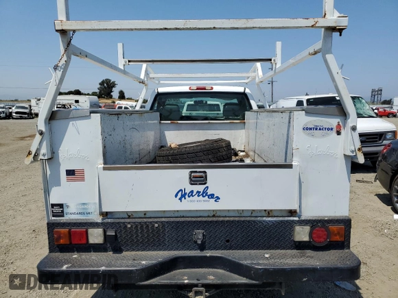 2006 GMC Sierra 1500 with VIN 1GDHC24U36E161212, listed as a Copart auction lot 62911544 with 247,966 mi miles and Salvage Title. Bid and sale history available at DreamBid. Image 6.