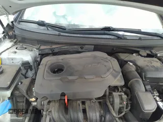 2015 Hyundai Sonata Limited with VIN 5NPE34AF8FH084569, listed as a IAAI auction lot 41914841 with 94,685 mi miles and . Bid and sale history available at carsss.com. Image 10.