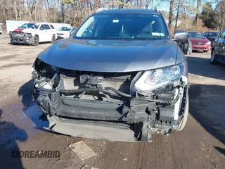 2019 Nissan Rogue SL with VIN 5N1AT2MV6KC768785, listed as a IAAI auction lot 41585524 with 58,042 mi miles. Bid and sale history available at carsss.com. Image 12.