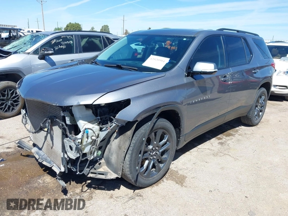 2019 Chevrolet Traverse RS z VIN 1GNERJKW8KJ291418, wystawiony jako IAAI lot #42020904 z przebiegiem 43 130 mil mil oraz . Historia ofert i sprzedaży dostępna na DreamBid. Obrazek 2.