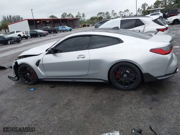 2022 BMW M4 Competition with VIN WBS33AZ04NCJ20184, listed as a IAAI auction lot 41205528 with NaN miles. Bid and sale history available at carsss.com. Image 15.
