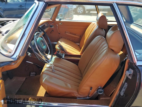1970 Mercedes-Benz SL with VIN 11304412015305, listed as a Copart auction lot 65378684 with 83,202 mi miles and Salvage title. Bid and sale history available at DreamBid. Image 7.