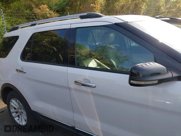 2013 Ford Explorer XLT with VIN 1FM5K7D81DGA97095, listed as a IAAI auction lot 42003091 with 143,148 mi miles. Bid and sale history available at carsss.com. Image 13.