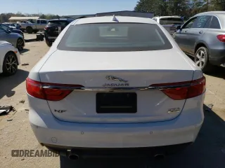2016 Jaguar XF 35t Premium with VIN SAJBJ4BV8GCY16695, listed as a Copart auction lot 44923583 with 77,435 mi miles. Bid and sale history available at carsss.com. Image 6.