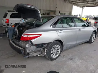 2017 Toyota Camry XLE с VIN 4T1BF1FK0HU409699, выставлен на аукционе IAAI как лот 42405827 с пробегом 72 851 миль миль и . История ставок и продаж доступна на DreamBid. Изображение 4.