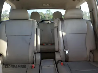 2010 Toyota Highlander Limited with VIN 5TDYK3EH5AS015671, listed as a Copart auction lot 52178215 with 236,380 mi miles and Salvage title. Bid and sale history available at DreamBid. Image 10.