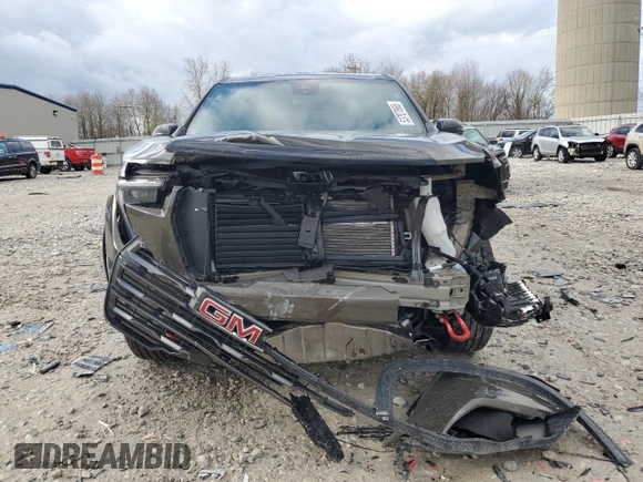 2024 GMC Acadia AWD AT4 z VIN 1GKENPKS1RJ200931, wystawiony jako Copart lot #53707665 z przebiegiem 5874 mil mil oraz Tytuł czysty. Historia ofert i sprzedaży dostępna na DreamBid. Obrazek 5.