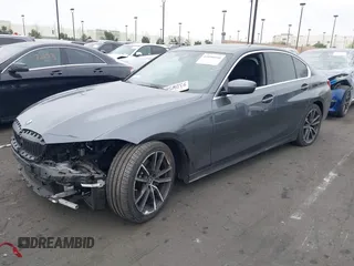 2022 BMW 3 Series 330i z VIN 3MW5R1J01N8C33802, wystawiony jako IAAI lot #41856666 z przebiegiem 41 095 mil mil oraz . Historia ofert i sprzedaży dostępna na DreamBid. Obrazek 18.