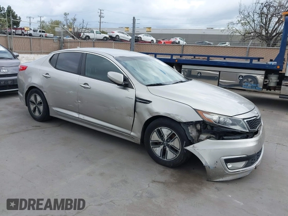 2013 Kia Optima EX z VIN KNAGM4AD5D5042830, wystawiony jako IAAI lot #41896311 z przebiegiem 232 104 mil mil oraz . Historia ofert i sprzedaży dostępna na DreamBid. Obrazek 1.