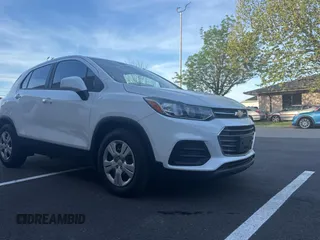 2018 Chevrolet Trax LS with VIN KL7CJKSBXJB626551, listed as a Copart auction lot 54273595 with 60,077 mi miles and Clean Title. Bid and sale history available at carsss.com. Image 1.