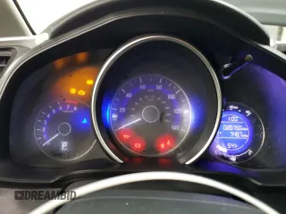 2020 Honda Fit Sport z VIN 3HGGK5H6XLM731441, wystawiony jako Copart lot #42935253 z przebiegiem 20 750 mil mil oraz . Historia ofert i sprzedaży dostępna na DreamBid. Obrazek 9.