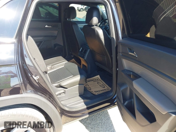 2022 Volkswagen Atlas SE с VIN 1V2WE2CA3NC203707, выставлен на аукционе IAAI как лот 42234723 с пробегом 50 609 миль миль и . История ставок и продаж доступна на DreamBid. Изображение 8.