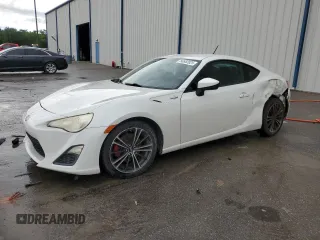 2013 Scion FR-S z VIN JF1ZNAA16D1708488, wystawiony jako Copart lot #56682625 z przebiegiem 117 846 mil mil oraz Szkoda całkowita • Salvage title. Historia ofert i sprzedaży dostępna na DreamBid. Obrazek 1.